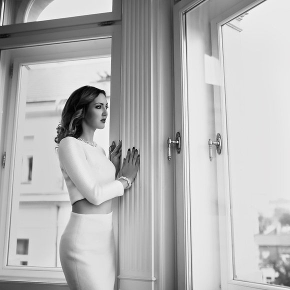 Meet your Posher, DB - Picture 2 of 9